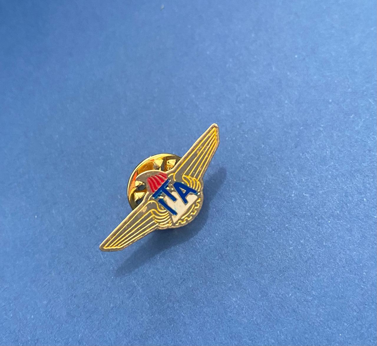 Broche Exclusivo do ITA